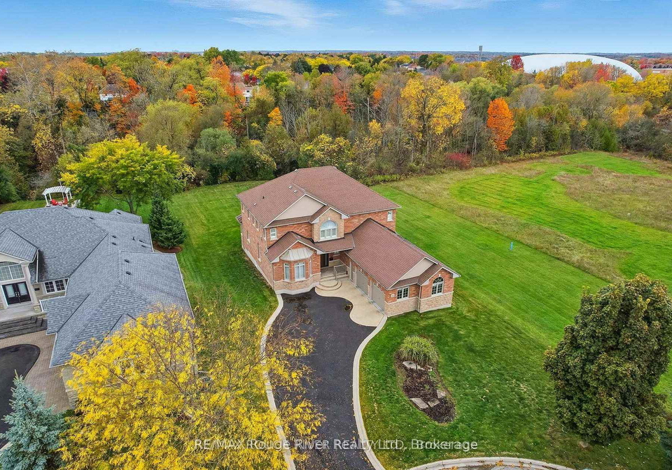 30-hanover-court-whitby-ontario-e13527230