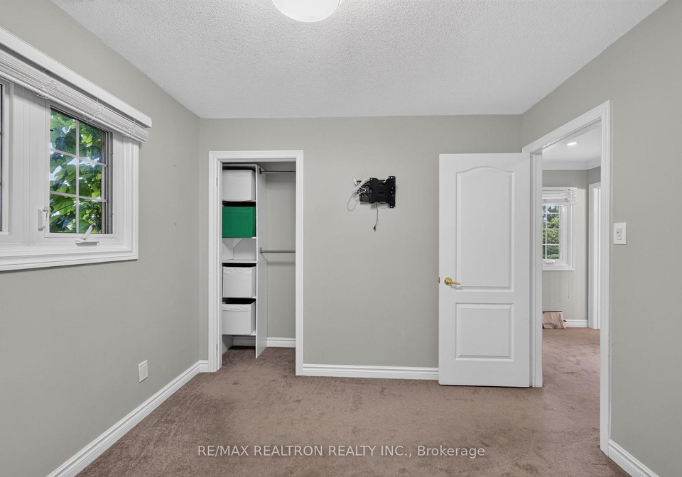 49-meekings-drive-ajax-ontario-e13527432