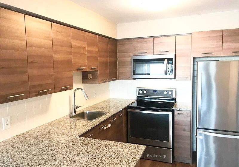 135-village-green-square-toronto-scarborough-ontario-e13527556