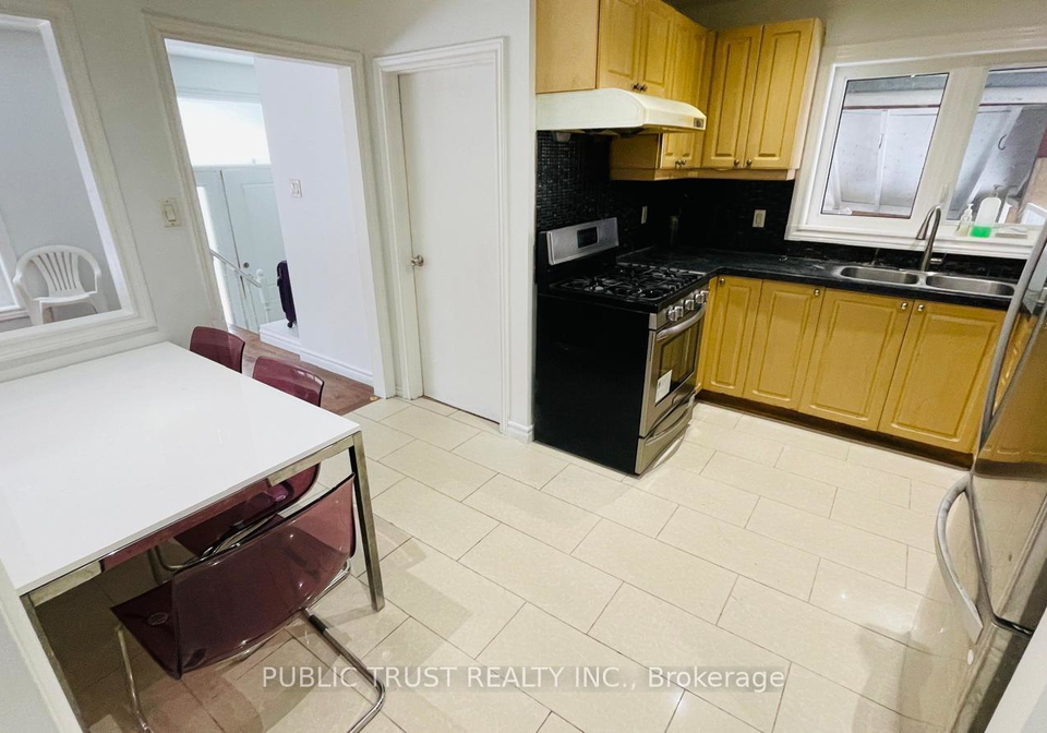 3818-lawrence-avenue-e-toronto-scarborough-ontario-e13528660