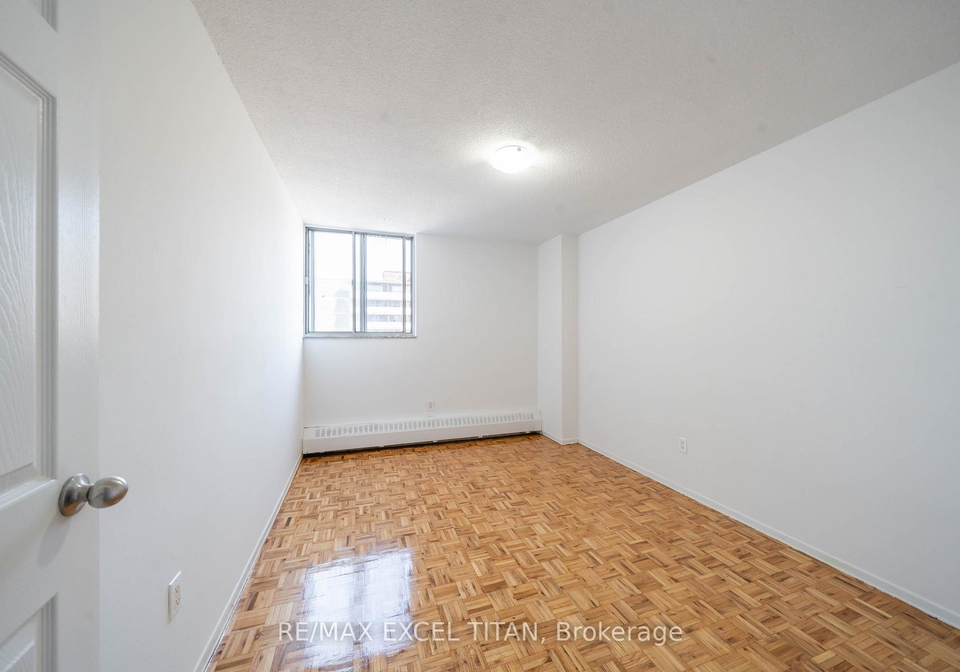 5-glamorgan-avenue-toronto-scarborough-ontario-e13528904