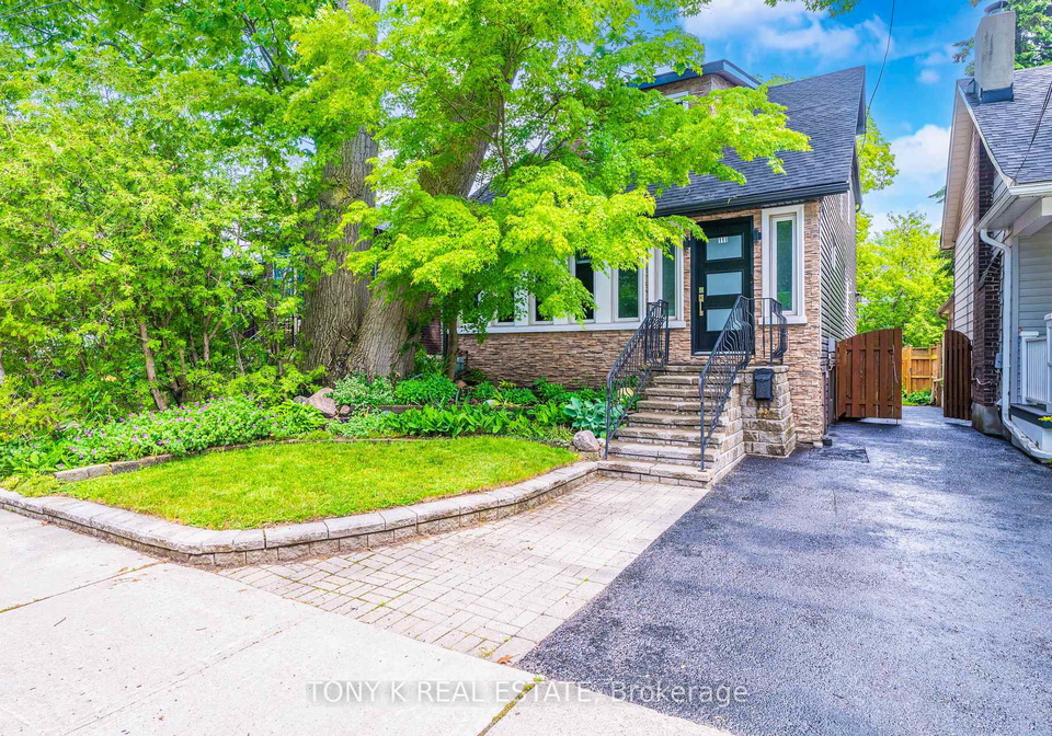 111-eastwood-avenue-toronto-scarborough-ontario-e13528924