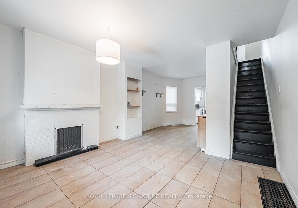 573-coxwell-avenue-toronto-toronto-ontario-e13529116