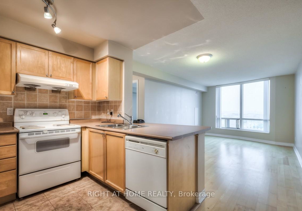 61-town-centre-court-toronto-scarborough-ontario-e13529684