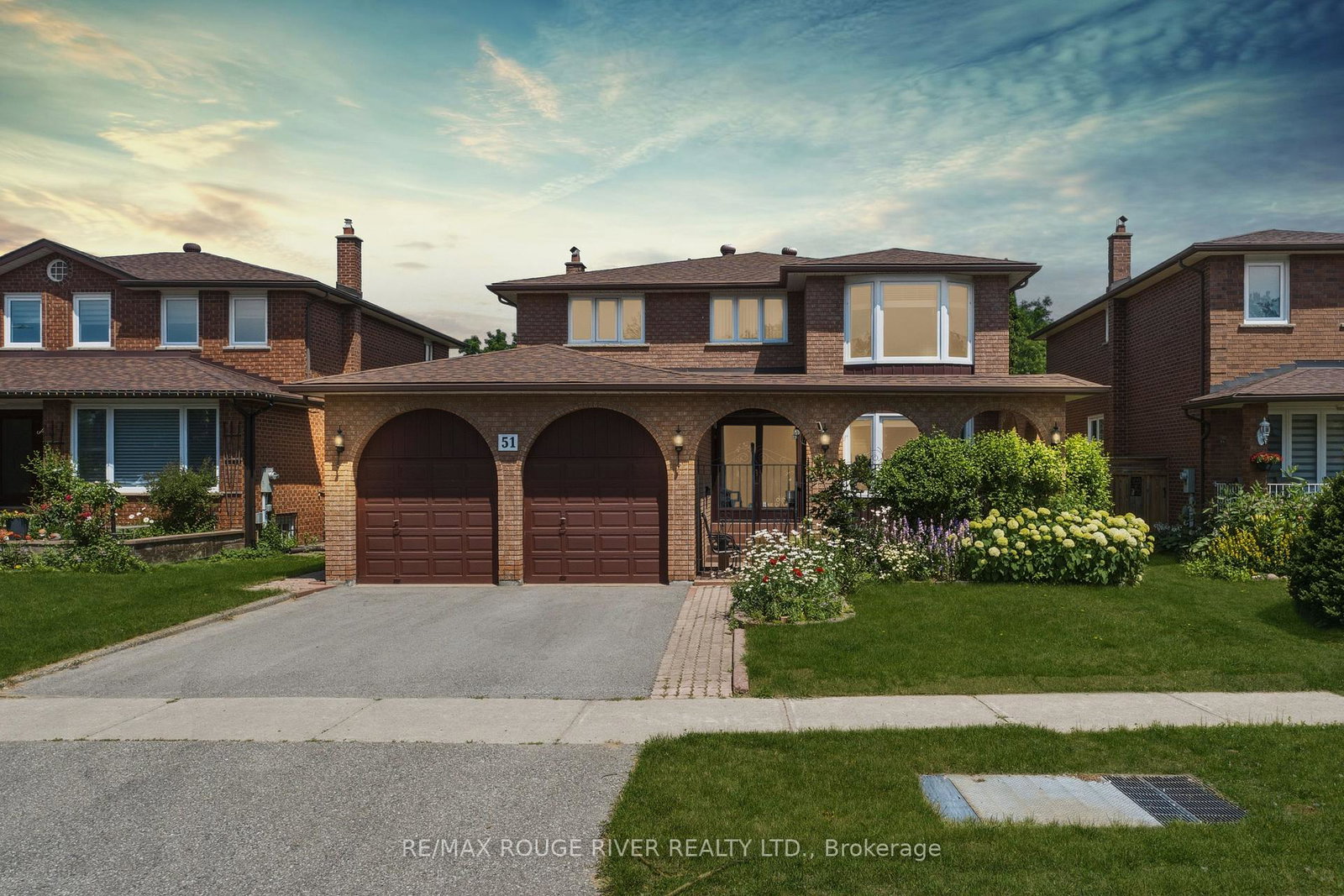51-sugarbush-square-toronto-scarborough-ontario-e13529744