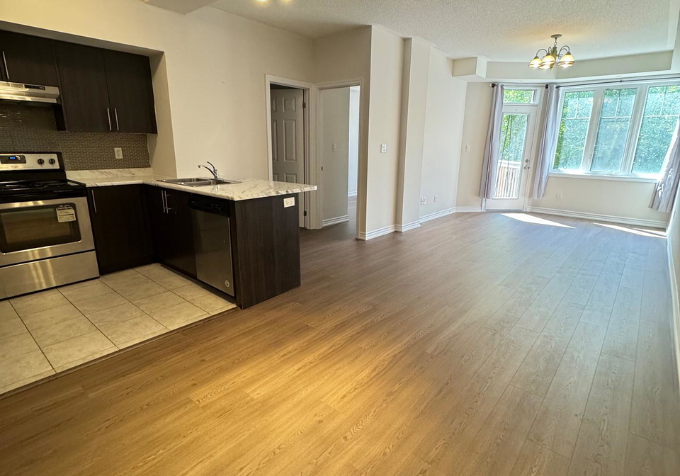 1-eaton-park-lane-toronto-scarborough-ontario-e13529896