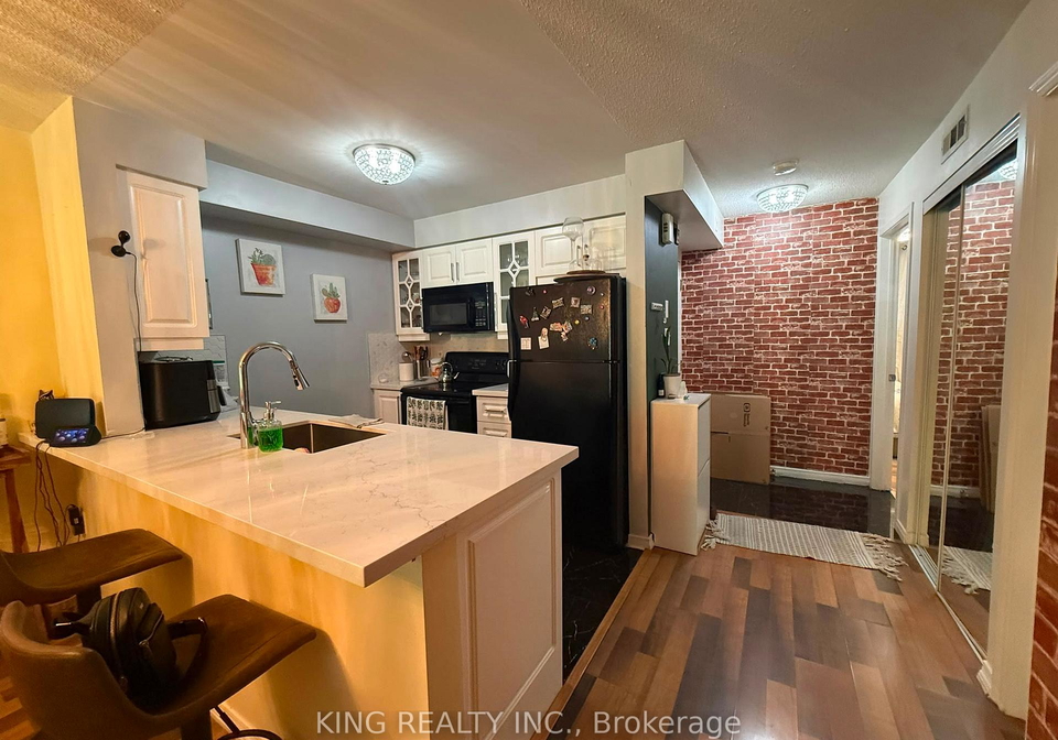 19-petra-way-whitby-ontario-e13530174