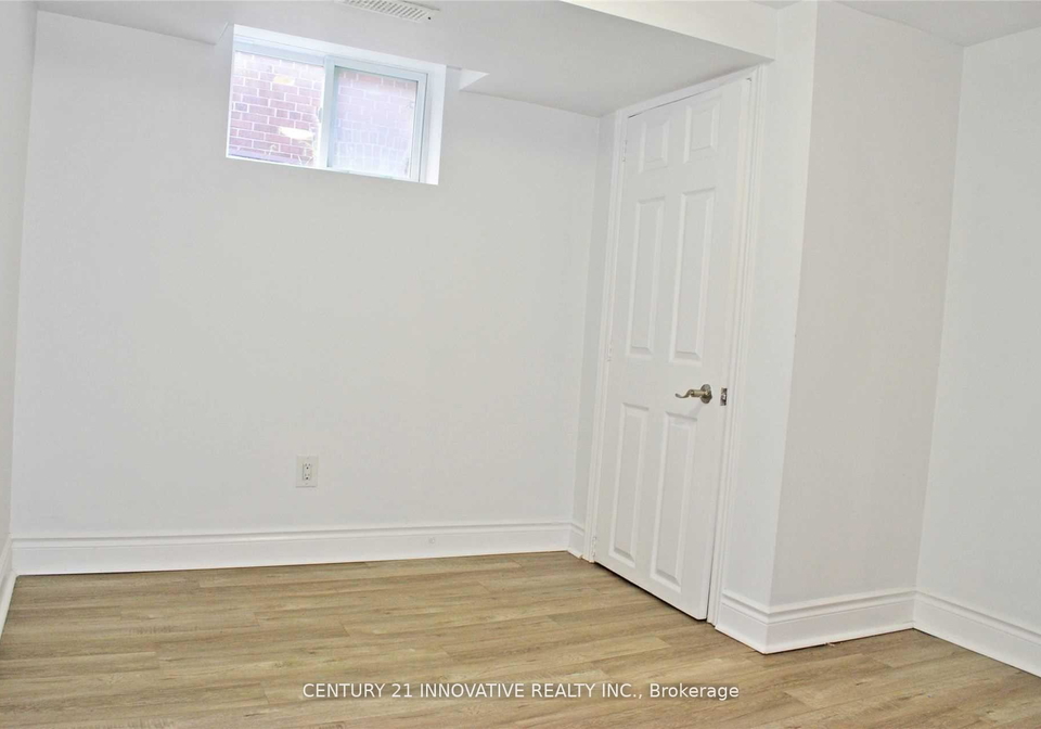 985-victoria-park-avenue-toronto-east-york-ontario-e13530292
