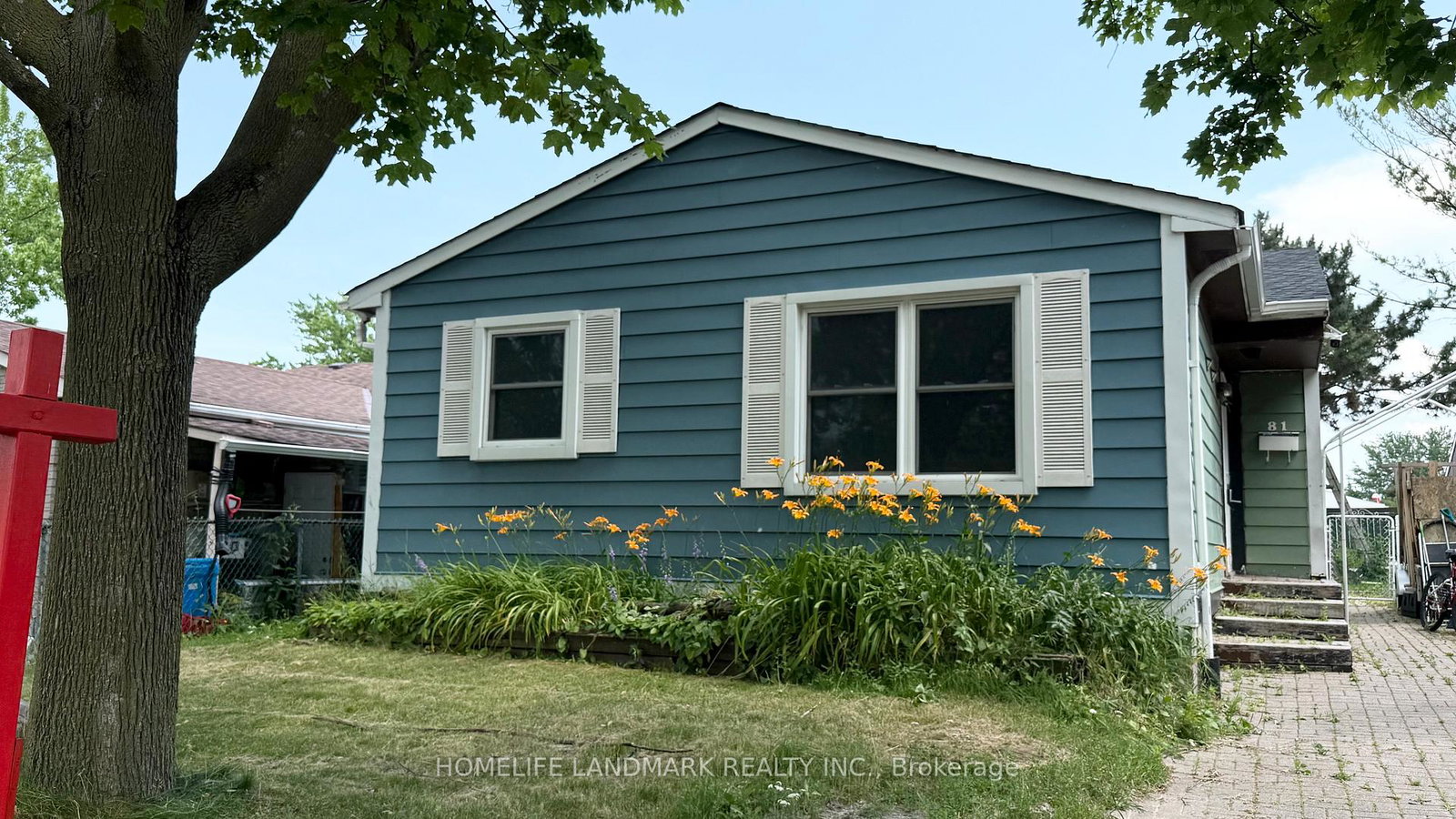 81-ed-square-toronto-scarborough-ontario-e13530538