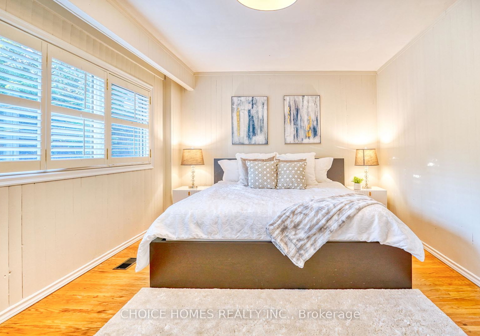 19-landfair-crescent-toronto-scarborough-ontario-e13530664