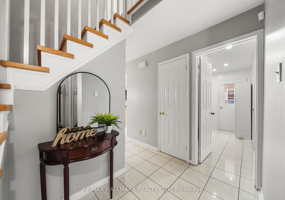 1322-redwood-lane-pickering-ontario-e13531492