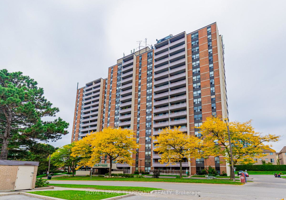 1210-radom-street-pickering-ontario-e13532022