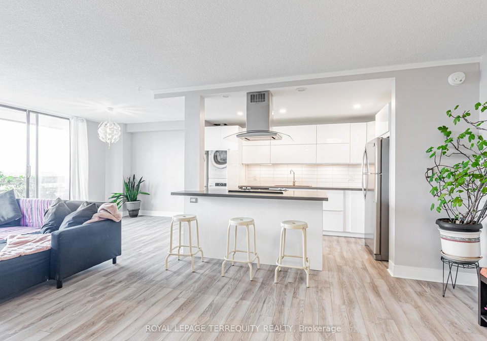 1210-radom-street-pickering-ontario-e13532022
