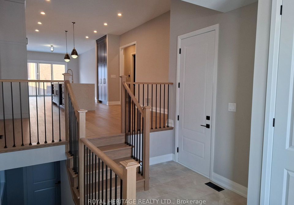 8-st-augustine-drive-whitby-ontario-e13532760