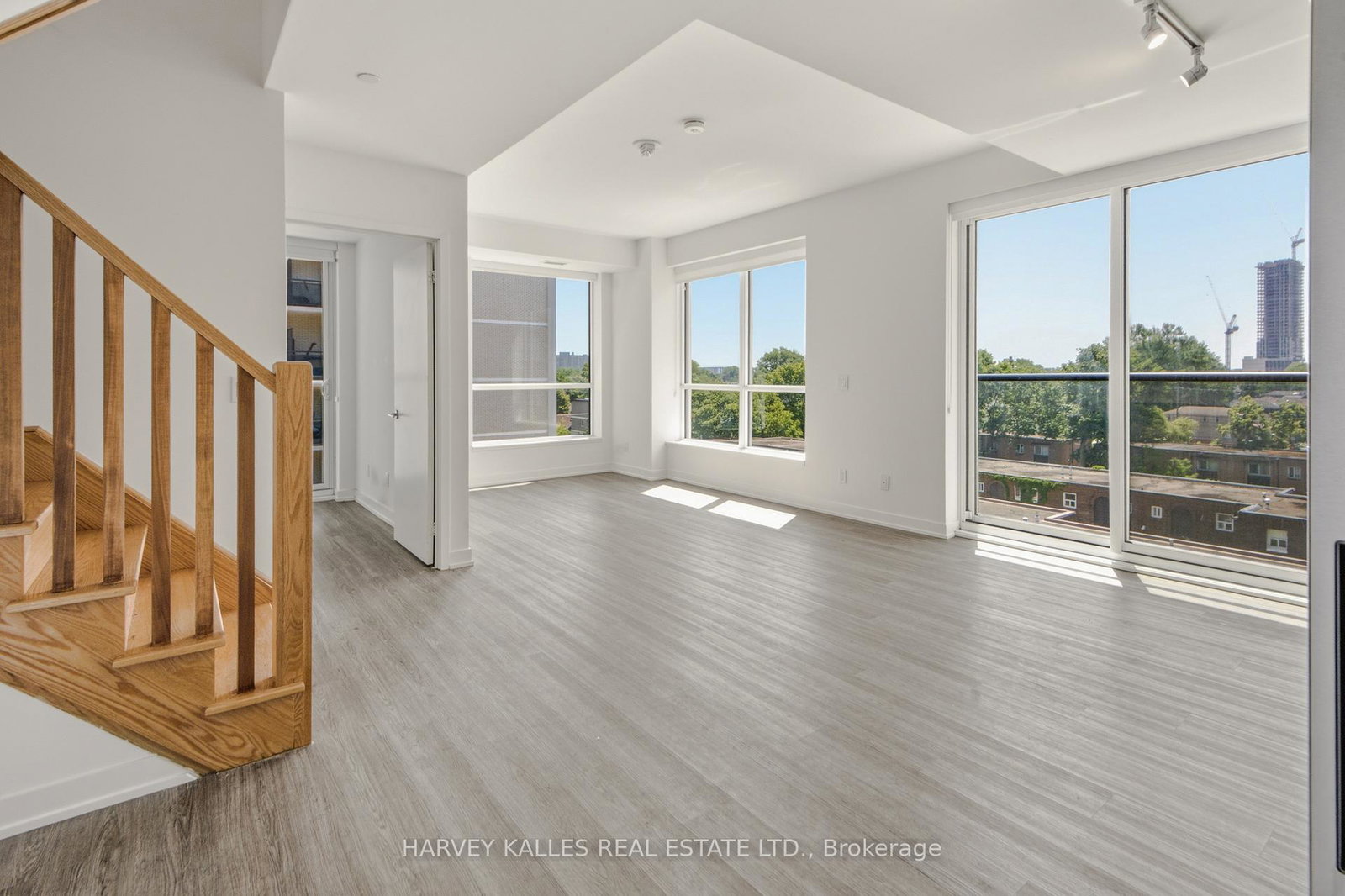94-eastdale-avenue-toronto-east-york-ontario-e13532774
