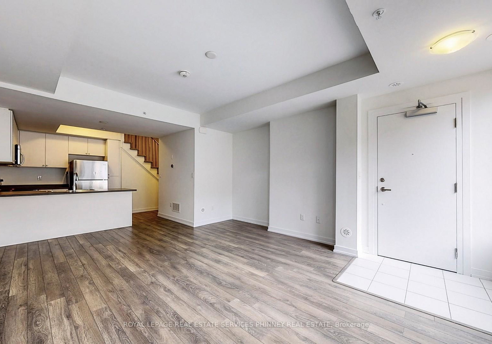 1555-kingston-road-pickering-ontario-e13532858