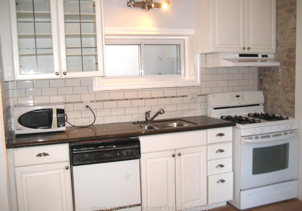 238-lumsden-avenue-toronto-east-york-ontario-e13533238