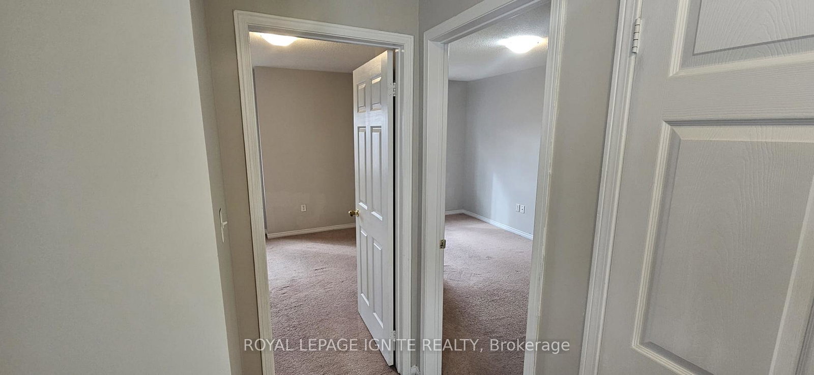 62-ventura-lane-ajax-ontario-e13533710