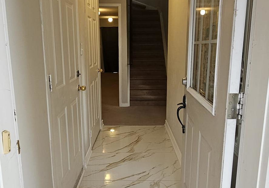 62-ventura-lane-ajax-ontario-e13533710