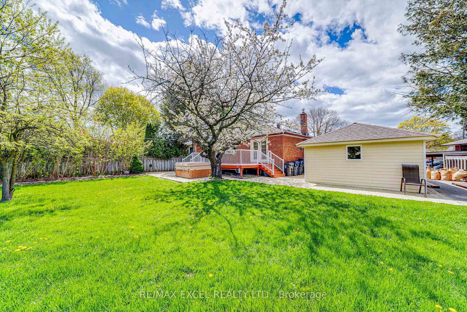 51-tordale-crescent-toronto-scarborough-ontario-e13534258