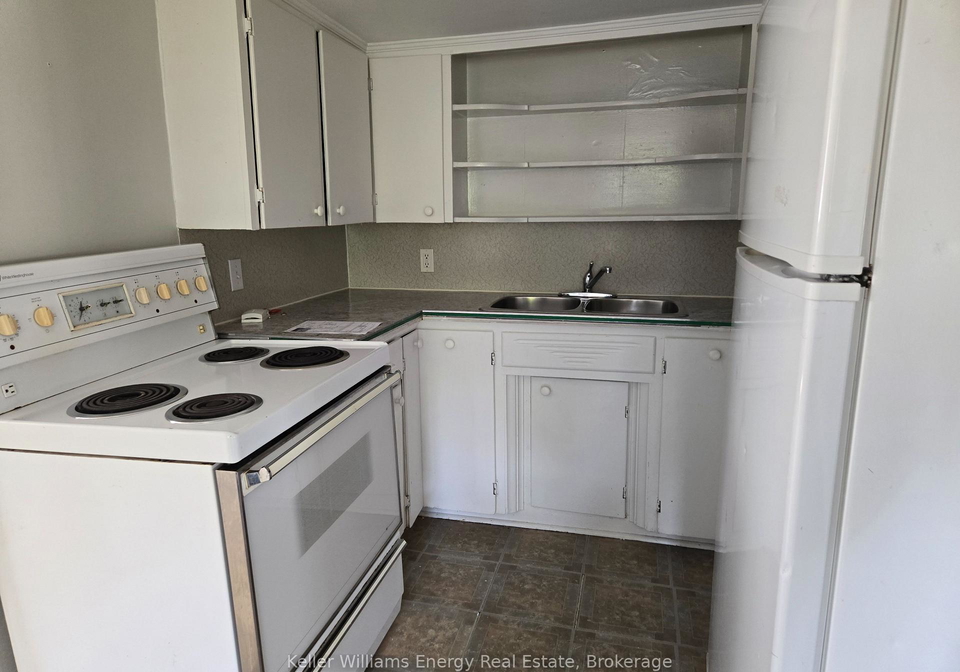86-brock-street-e-oshawa-ontario-e13534772