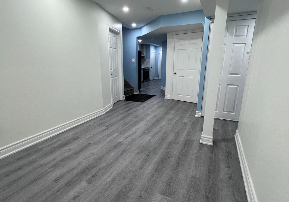 1074-orenda-street-pickering-ontario-e13535248