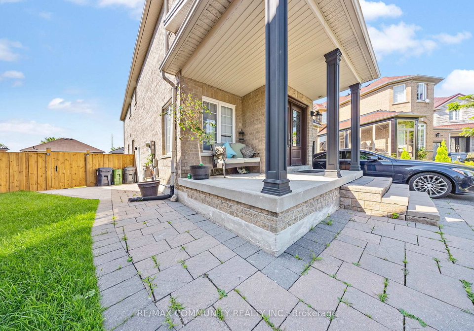 72-lampman-drive-toronto-scarborough-ontario-e13535550
