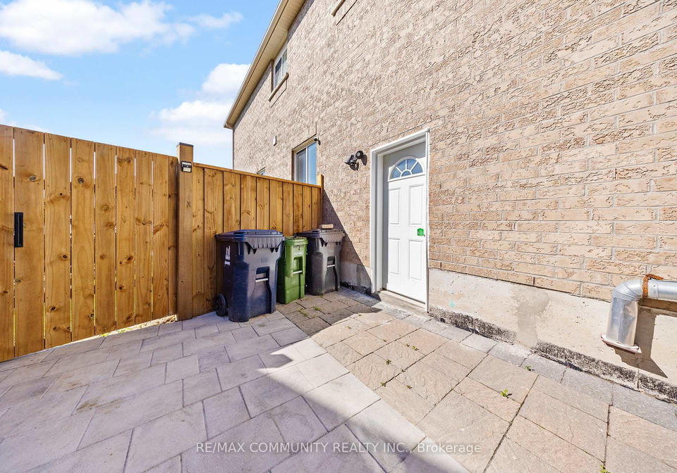 72-lampman-drive-toronto-scarborough-ontario-e13535550