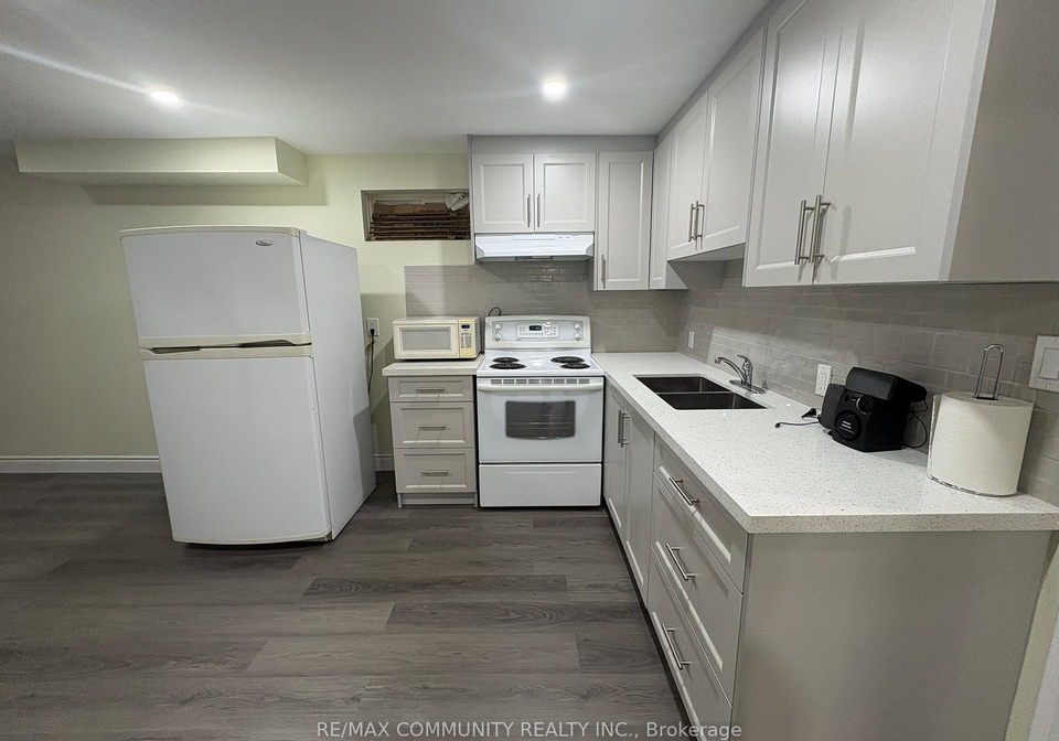 117-millhouse-crescent-toronto-scarborough-ontario-e13535580