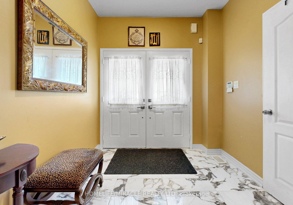 2003-queensbury-drive-oshawa-ontario-e13535626