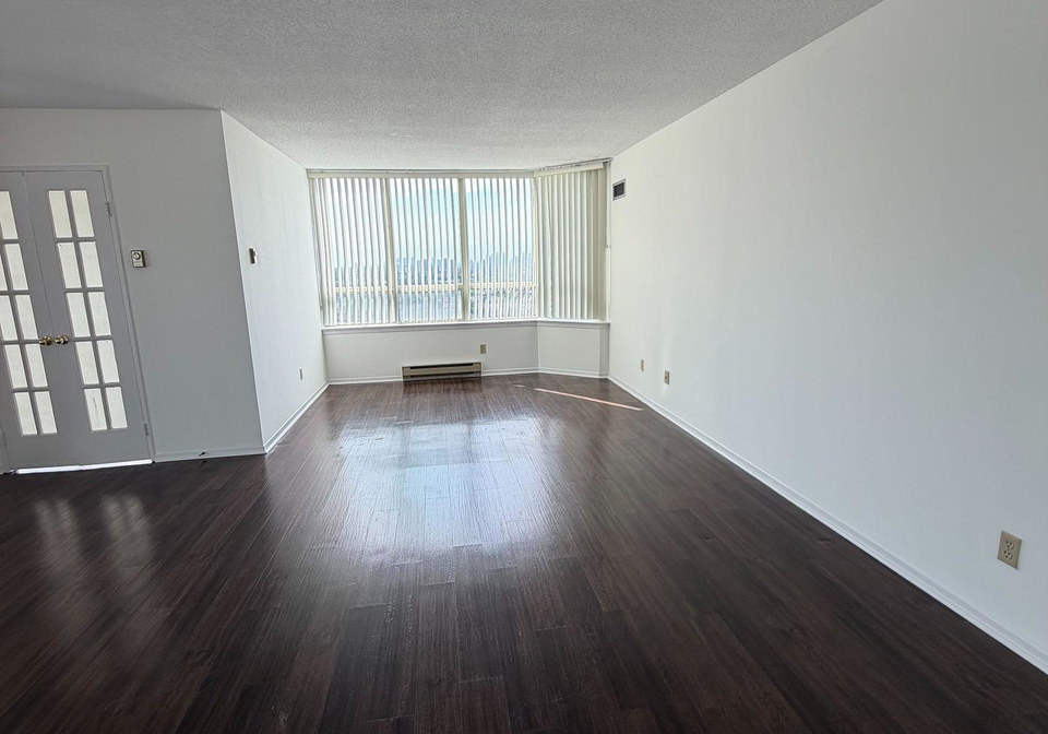 175-bamburgh-circle-toronto-scarborough-ontario-e13535922
