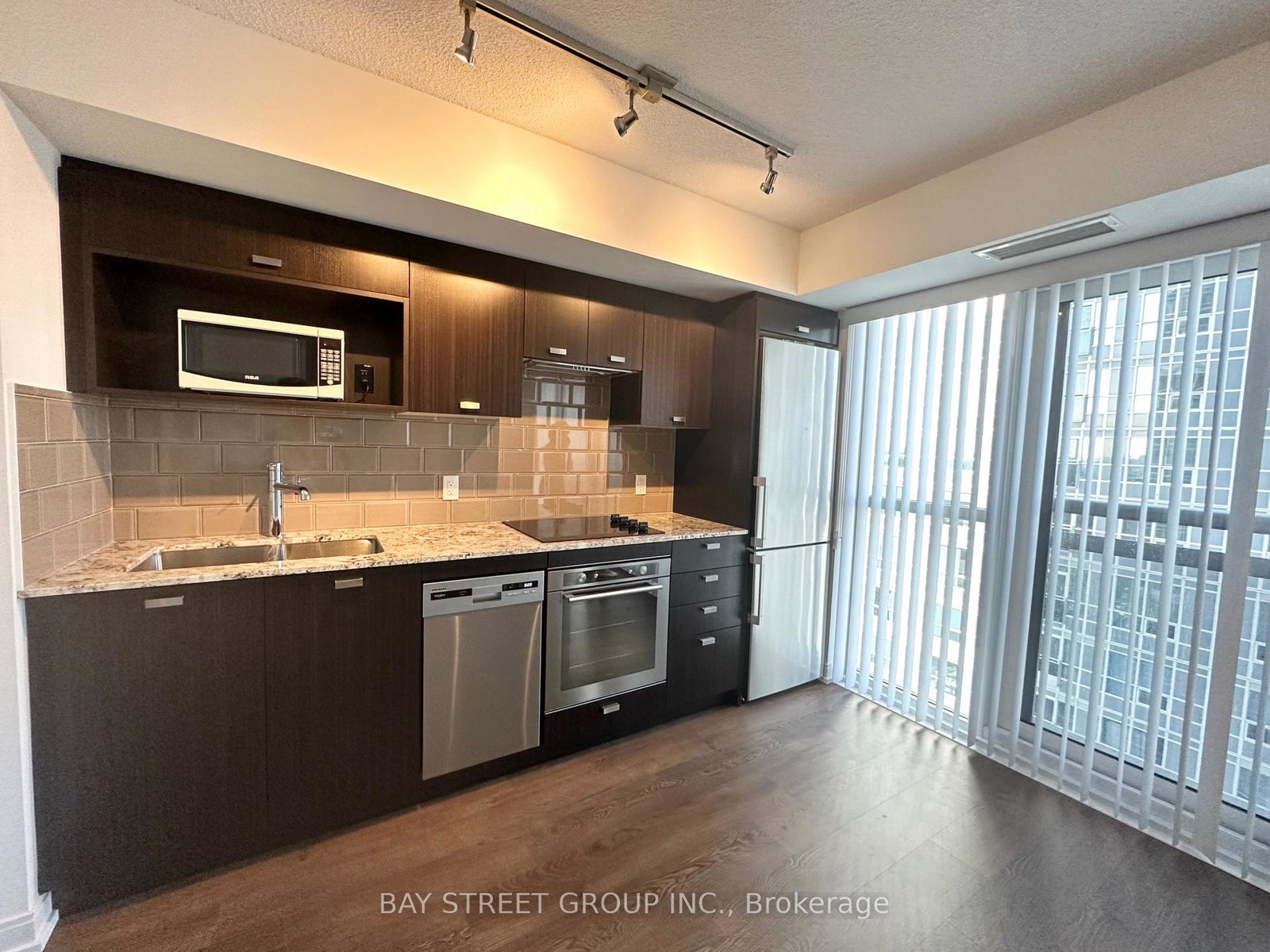 275-village-green-square-toronto-scarborough-ontario-e13536042