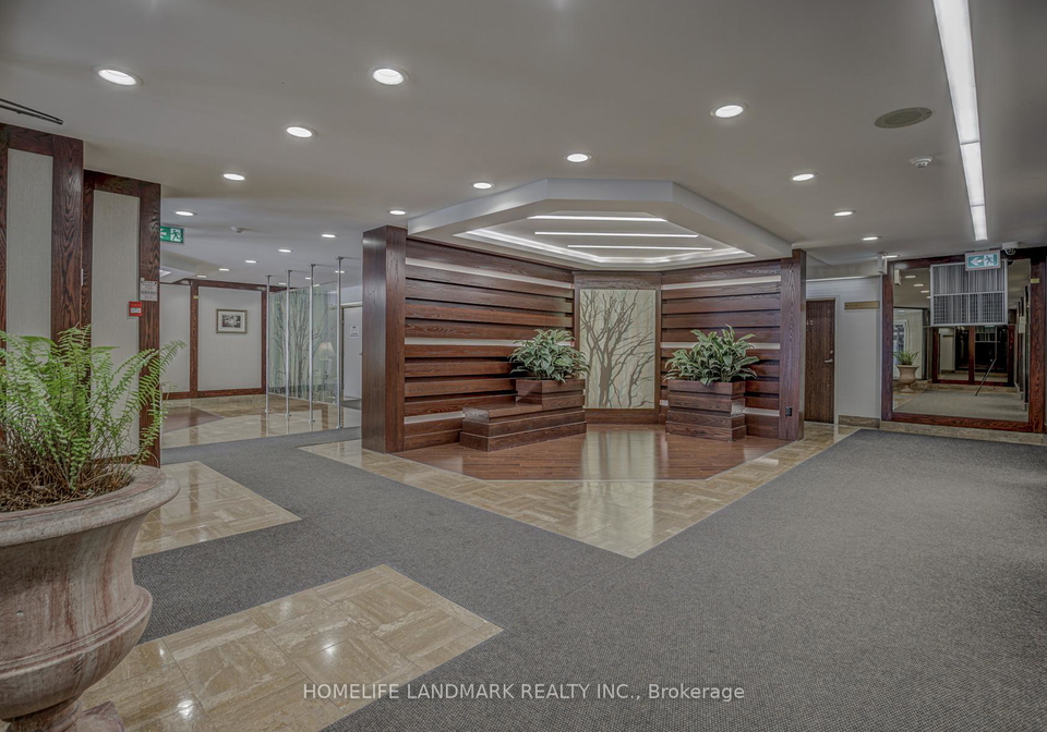 25-bamburgh-circle-toronto-scarborough-ontario-e13536132