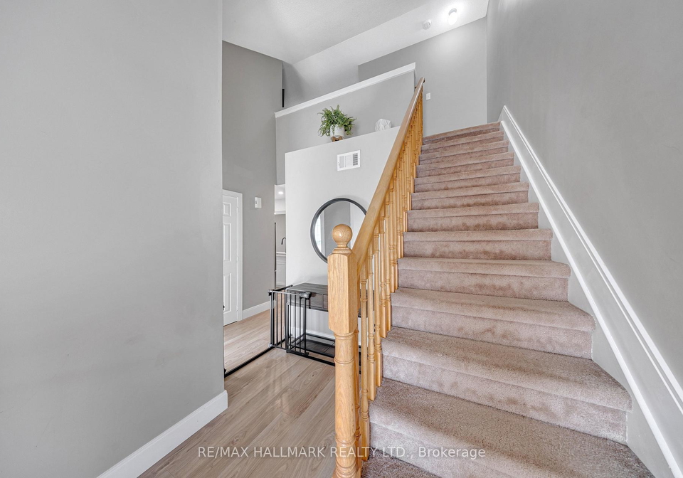 106-petra-way-whitby-ontario-e13536314