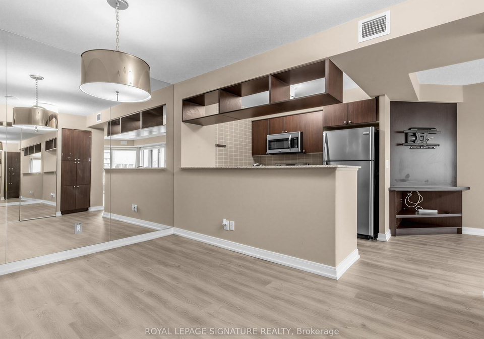 151-village-green-square-toronto-scarborough-ontario-e13536326