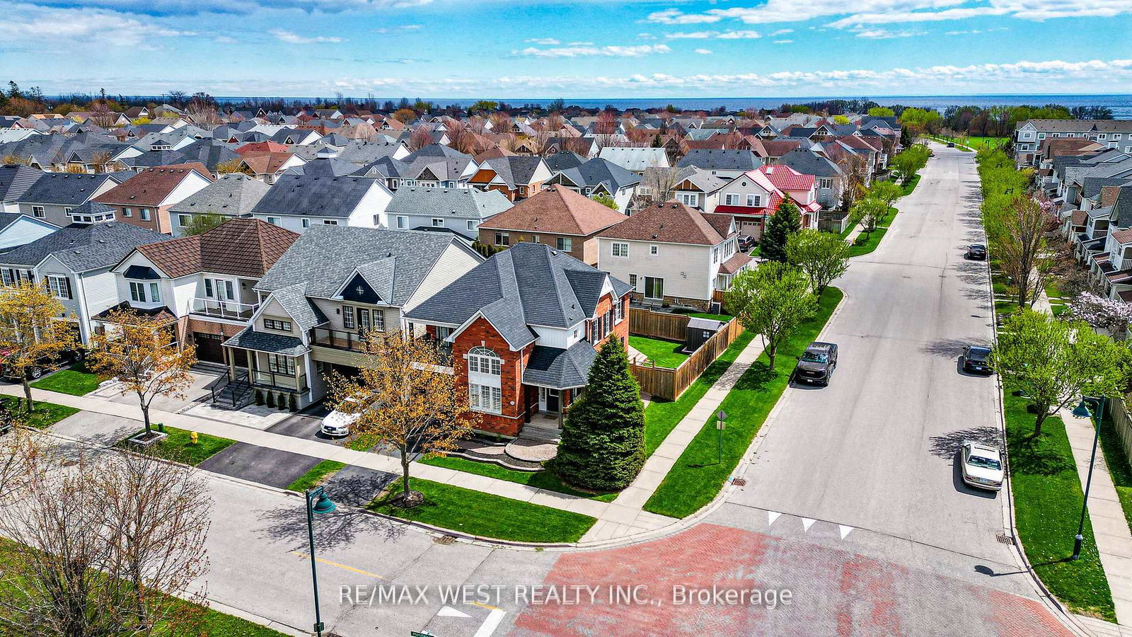 112-handley-crescent-ajax-ontario-e13536762