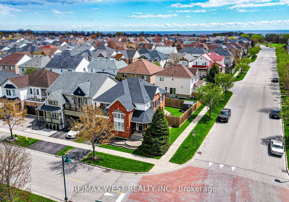 112-handley-crescent-ajax-ontario-e13536762