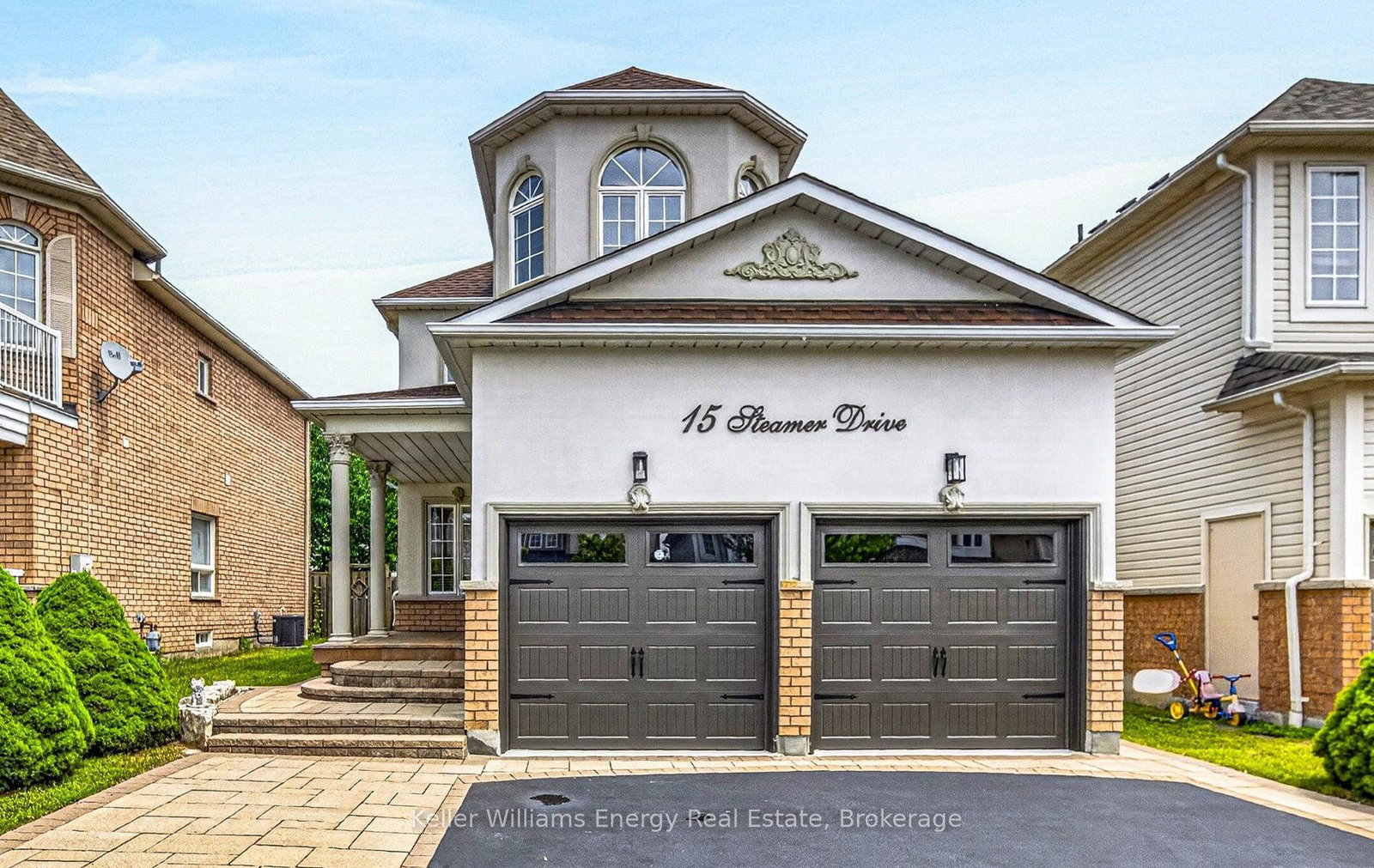 15-steamer-drive-whitby-ontario-e13536804