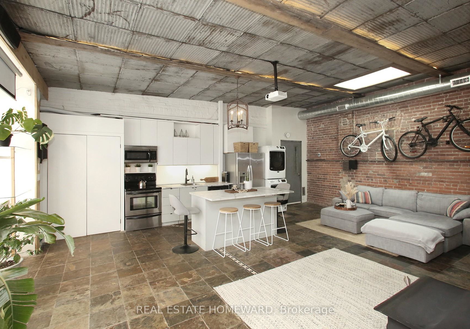 147-boston-avenue-toronto-toronto-ontario-e13537106