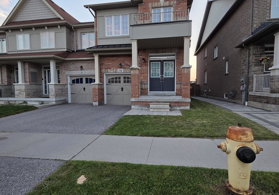 94-cathedral-drive-whitby-ontario-e13537394