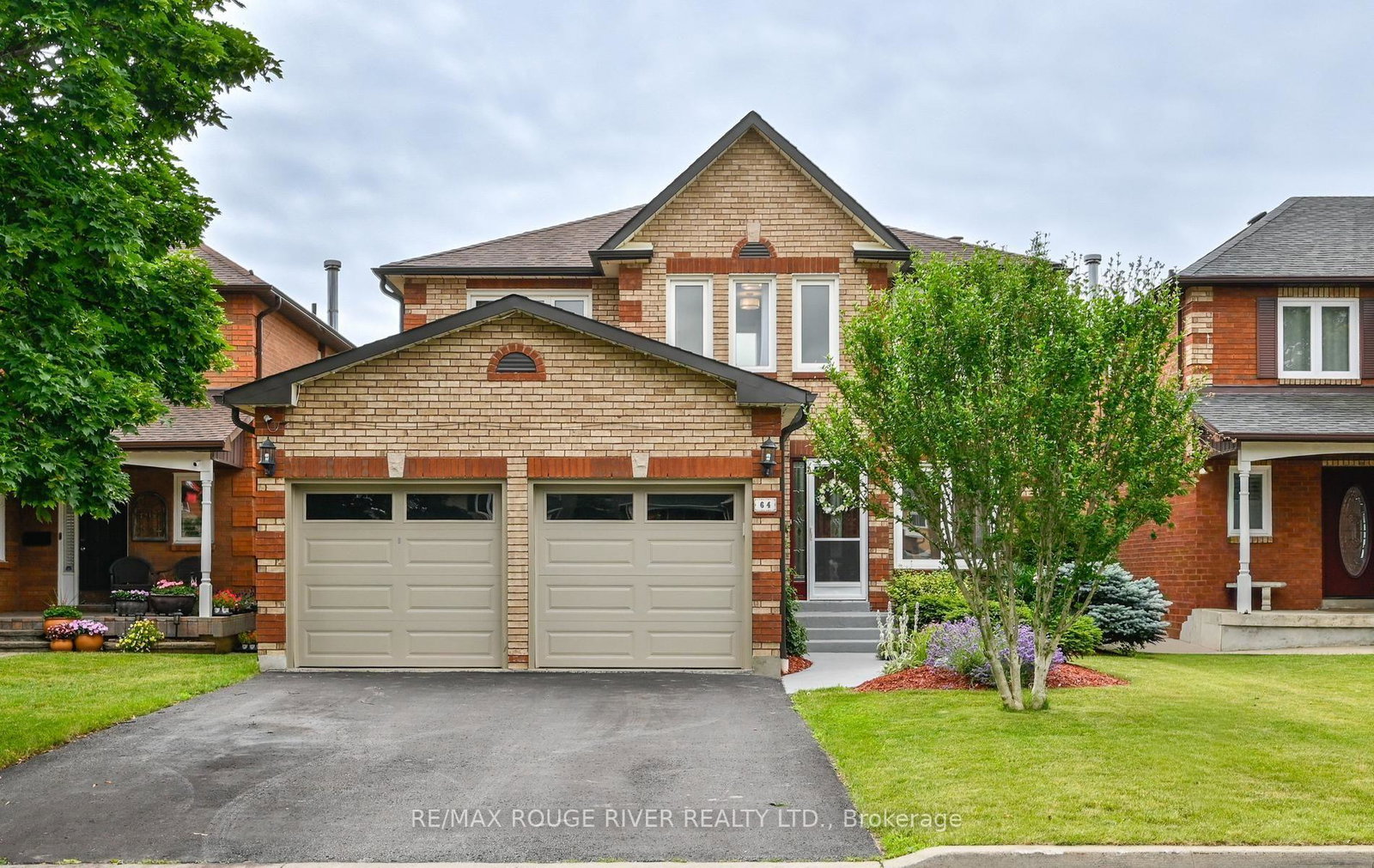 64-keeble-crescent-ajax-ontario-e13537426