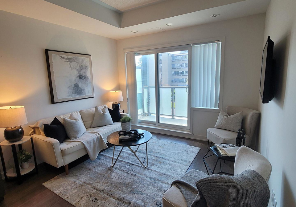 5131-sheppard-avenue-e-toronto-scarborough-ontario-e13537862