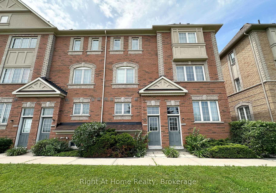 65-cooperage-lane-ajax-ontario-e13537904