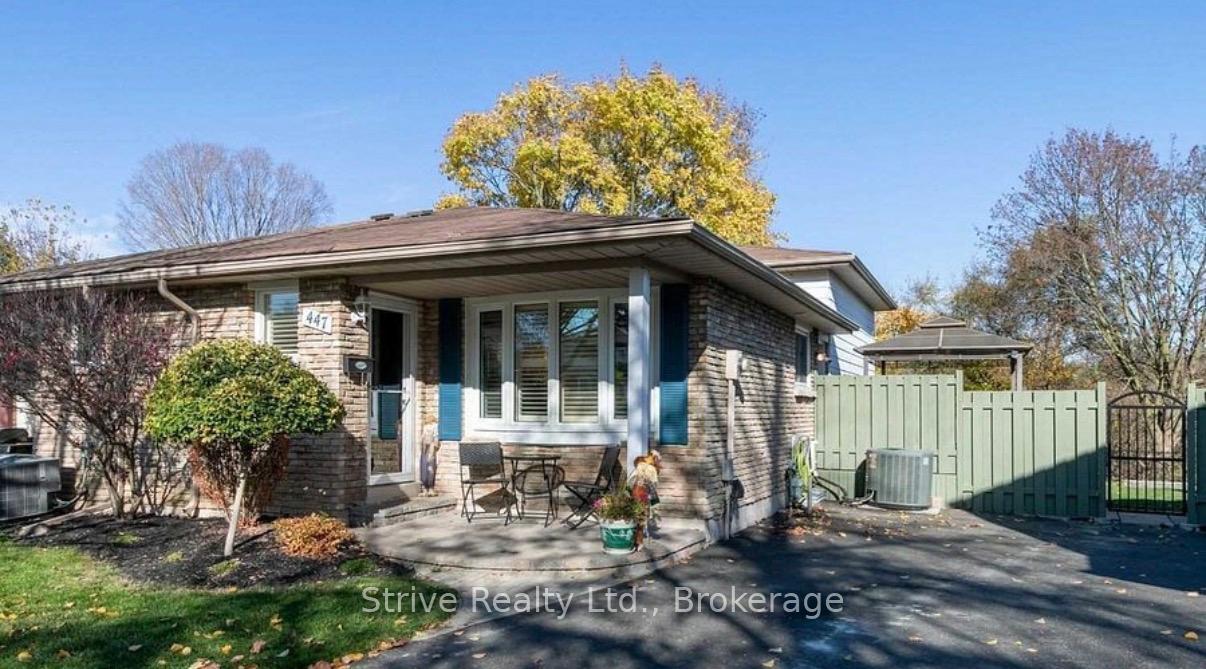 447-harcourt-boulevard-oshawa-ontario-e13537992