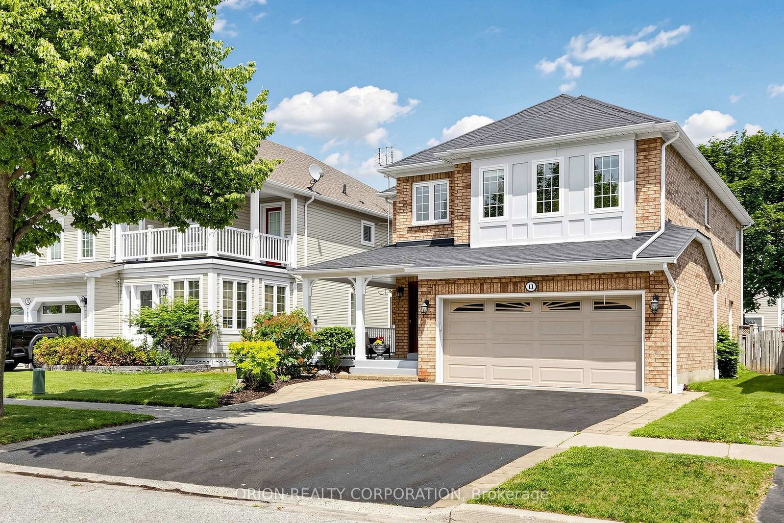 11-davey-street-ajax-ontario-e13538078
