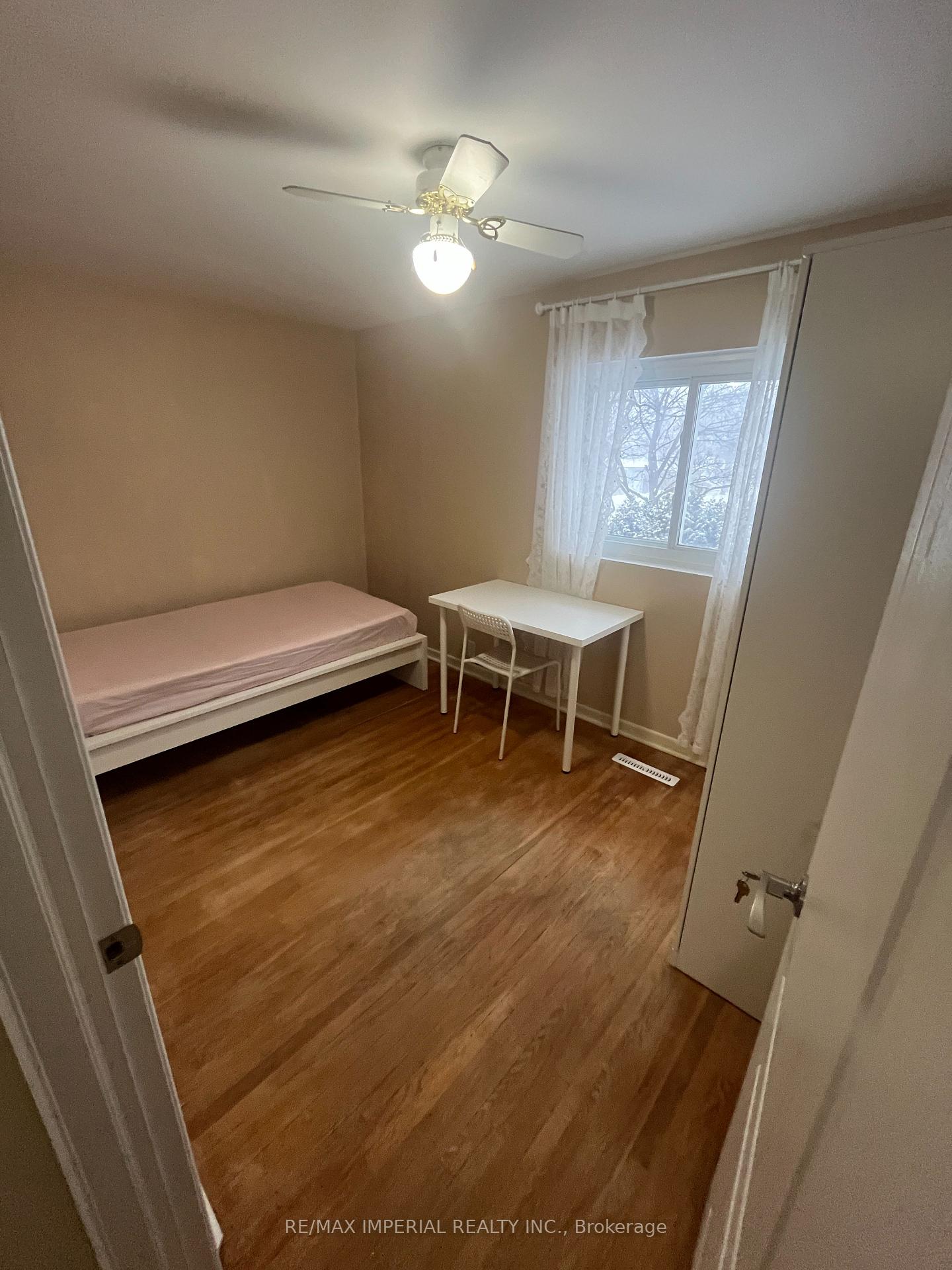 132-pegasus-trail-toronto-scarborough-ontario-e13538644