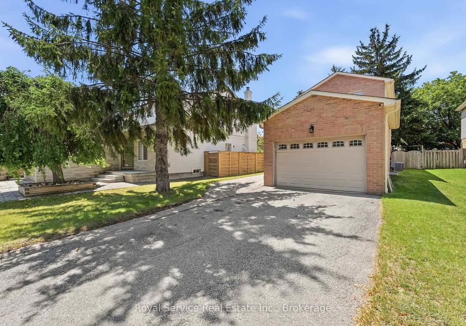 6-gilmour-drive-ajax-ontario-e13538916