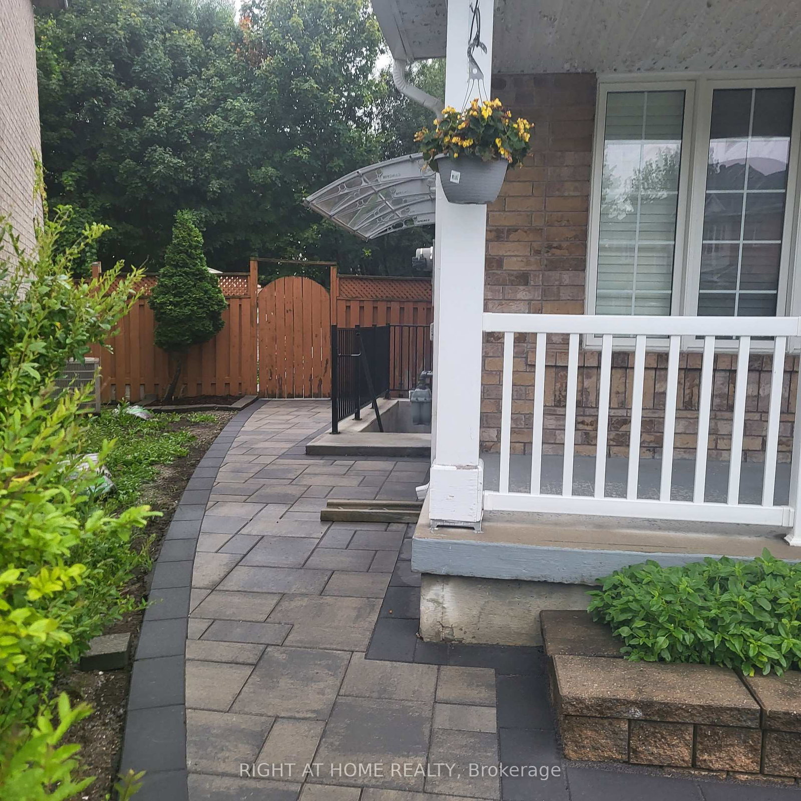 75-grackle-trail-s-toronto-scarborough-ontario-e13539054
