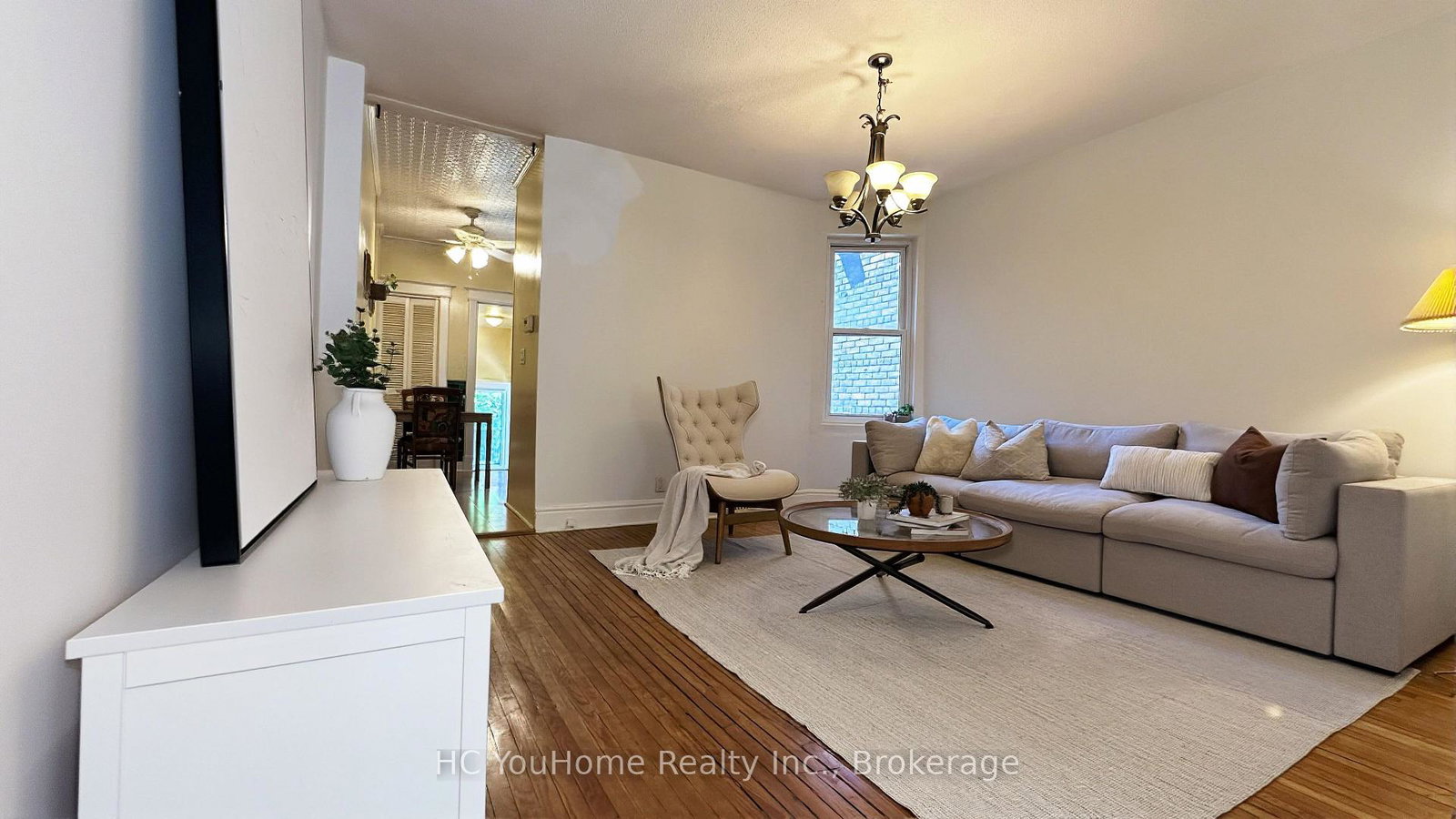 7-badgerow-avenue-toronto-toronto-ontario-e13539568