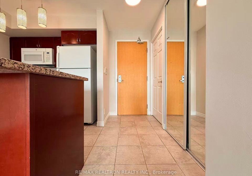 68-grangeway-avenue-toronto-scarborough-ontario-e13539690